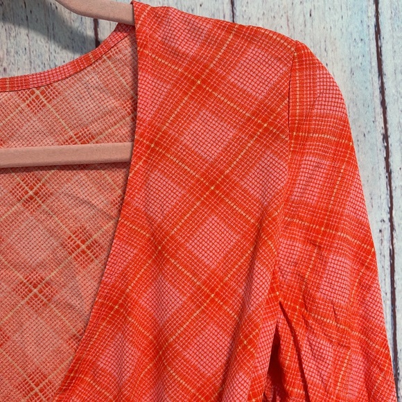 NWT BP SURPLICE V-NECK CROP TOP - Picture 5 of 8